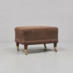 1250 9051 FOOTSTOOL